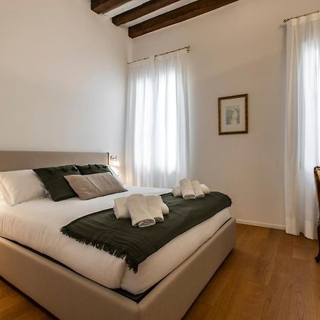 Ca' Delle Acque Deluxe Apartment R&R Venedig Exteriör bild