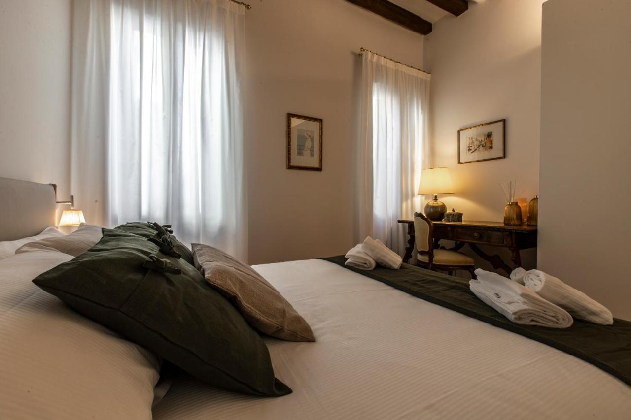 Ca' Delle Acque Deluxe Apartment R&R Venedig Exteriör bild